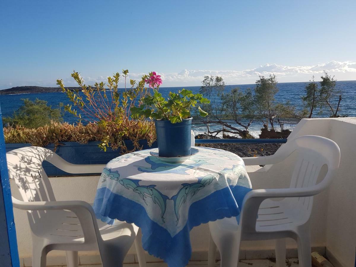 Taverna Akrogiali Лутро Екстер'єр фото